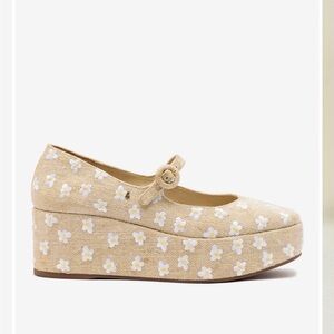 Larroude Blair Flatform platform in Raw Linen Daisy Embroidery size 6
